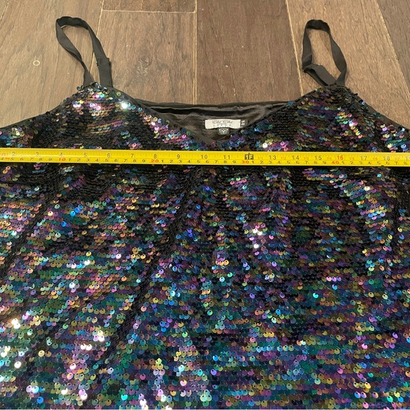 Chi Chi London brand sequin spaghetti strap camisole top 20w - Picture 3 of 7